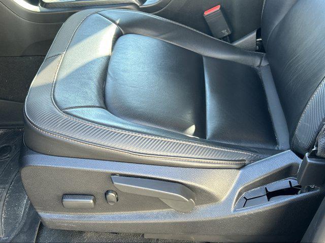 used 2021 GMC Canyon car, priced at $33,999