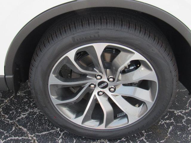 new 2025 Lincoln Aviator car, priced at $68,740