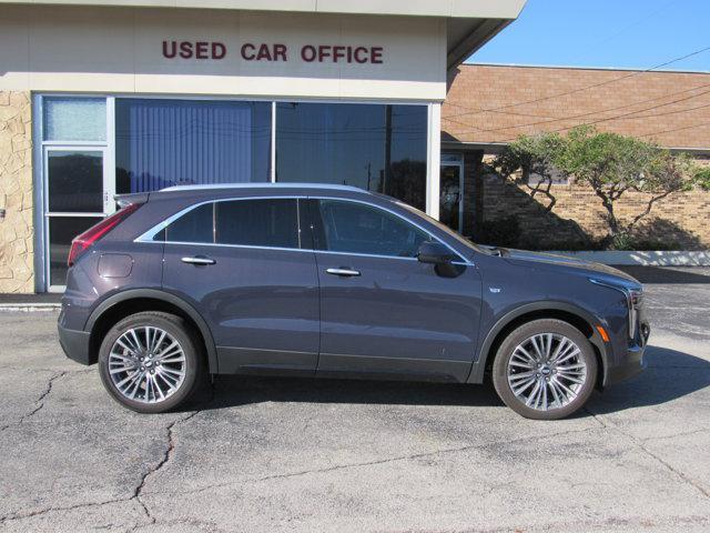 used 2024 Cadillac XT4 car, priced at $32,999