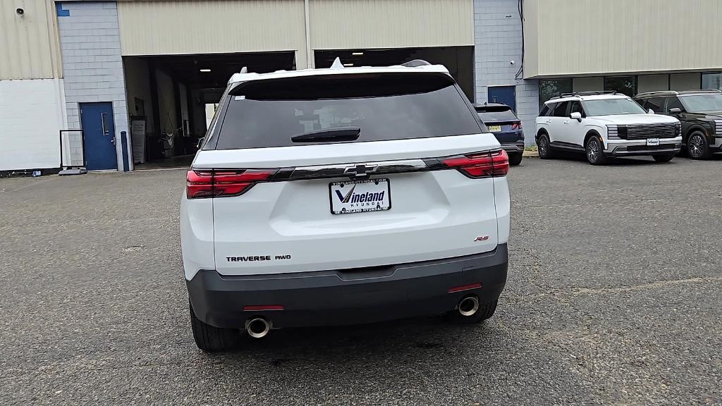used 2023 Chevrolet Traverse car, priced at $37,980