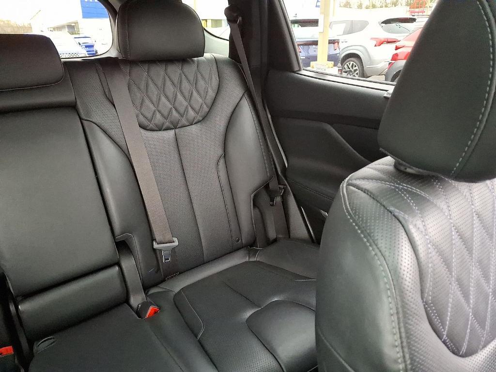 used 2022 Hyundai Santa Fe car, priced at $24,996