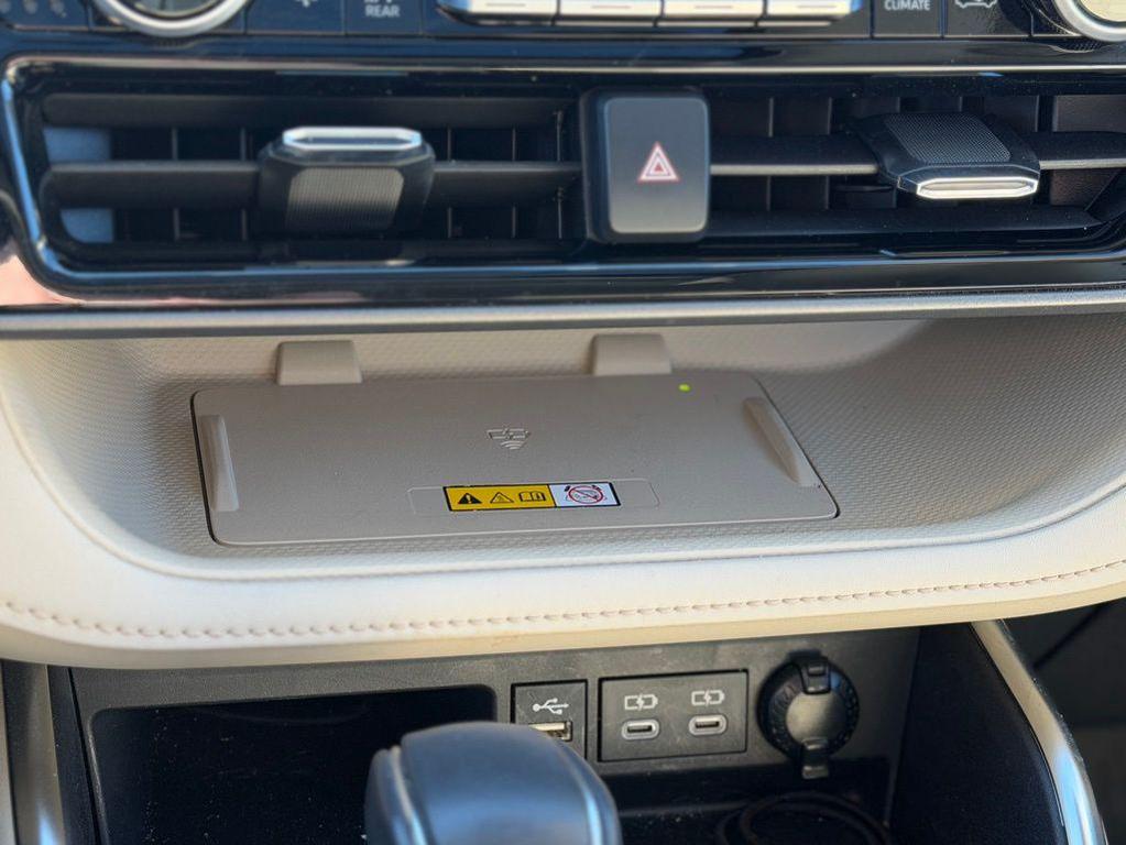 used 2023 Toyota Highlander car, priced at $38,450