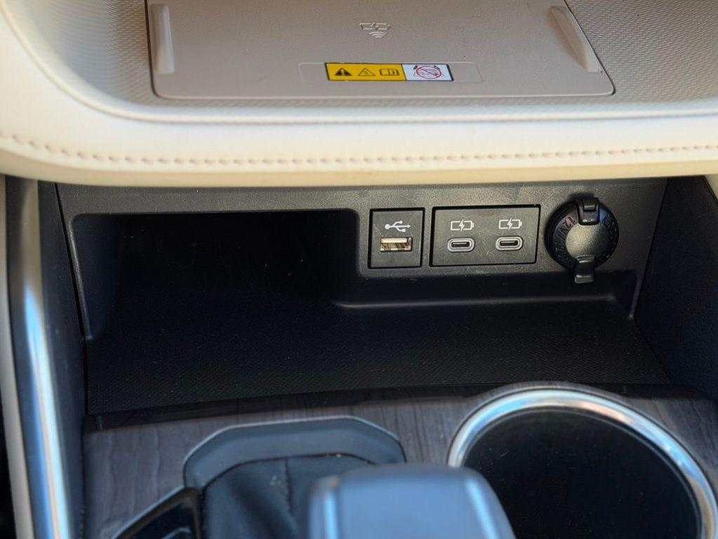 used 2023 Toyota Highlander car, priced at $38,450