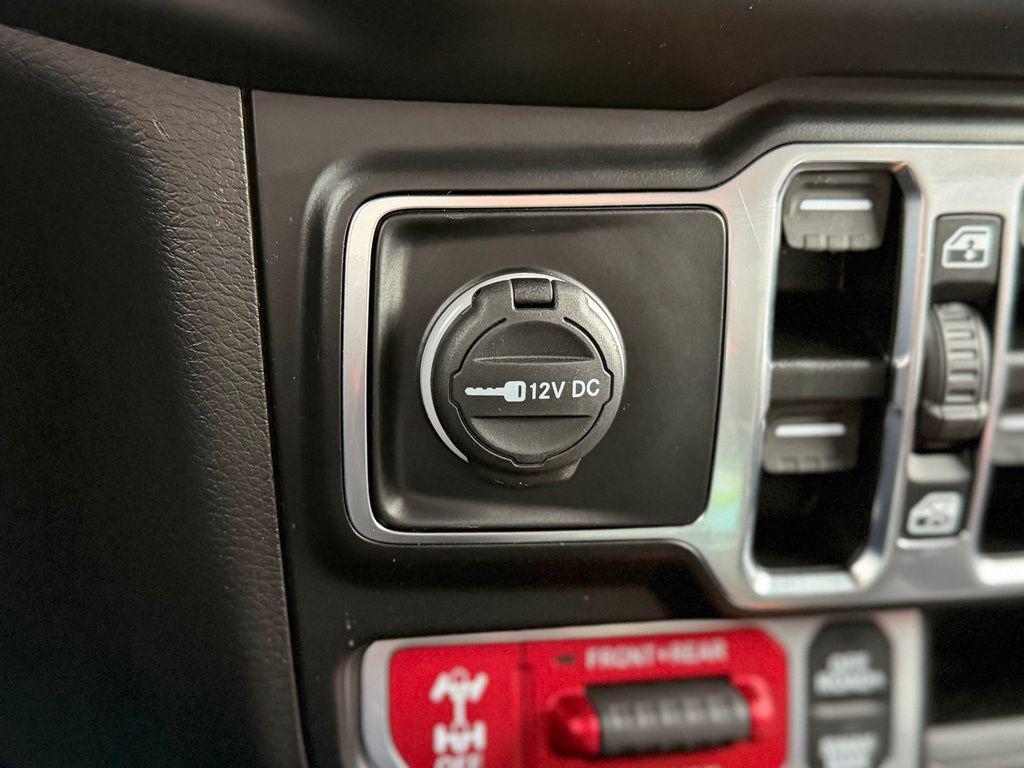 used 2023 Jeep Gladiator car, priced at $35,255