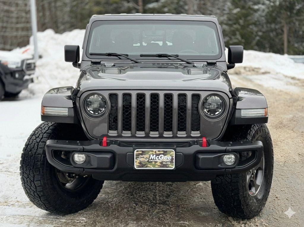 used 2023 Jeep Gladiator car, priced at $35,255