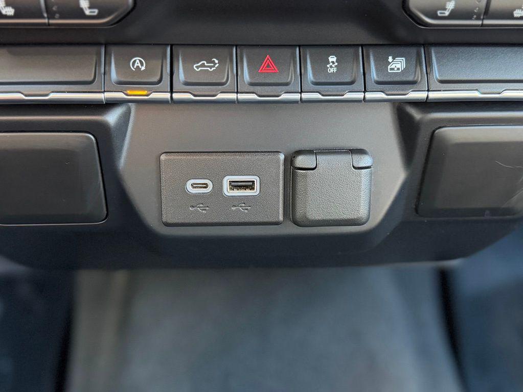 used 2021 GMC Sierra 1500 car, priced at $29,255