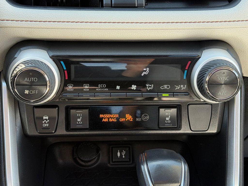 used 2019 Toyota RAV4 car, priced at $22,296