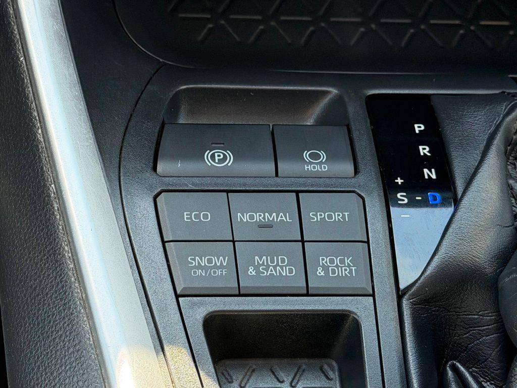 used 2019 Toyota RAV4 car, priced at $22,296