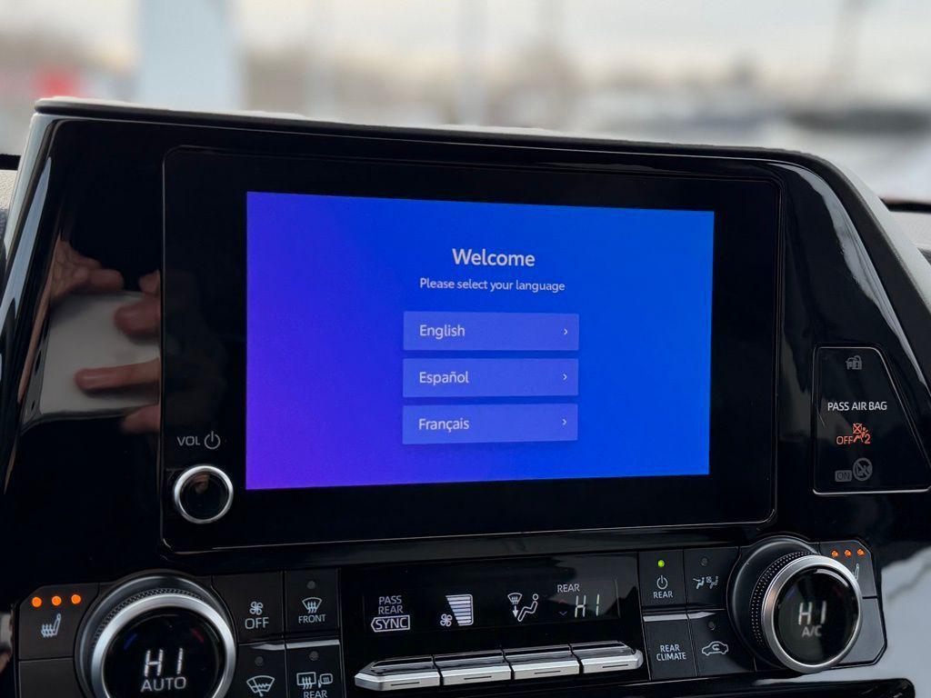 used 2023 Toyota Highlander car, priced at $32,378