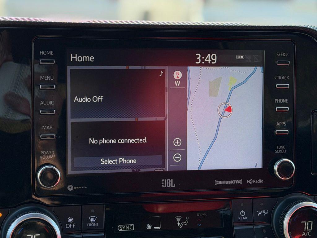 used 2022 Toyota Highlander car, priced at $33,591