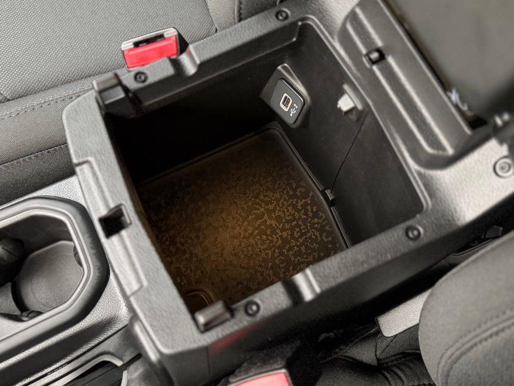 used 2021 Jeep Wrangler Unlimited car, priced at $28,774