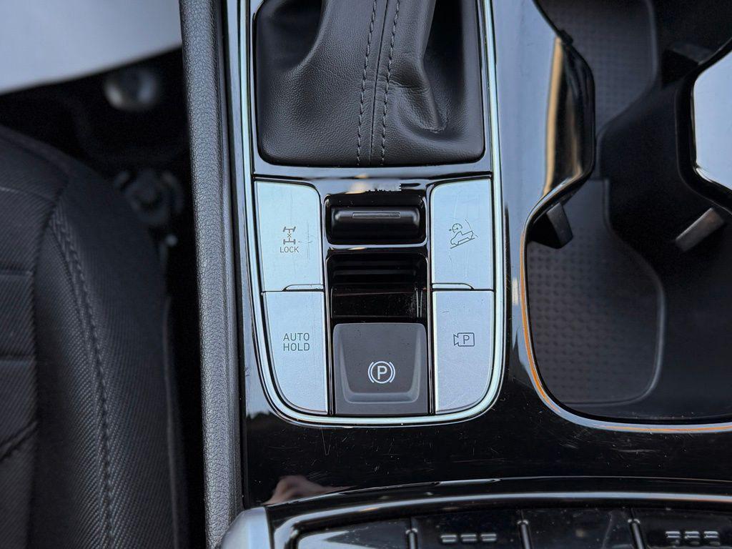 used 2022 Hyundai SANTA CRUZ car, priced at $22,604