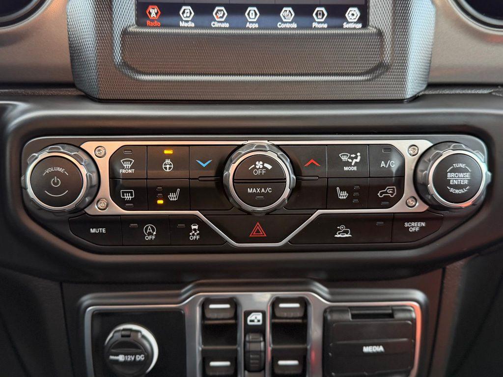 used 2023 Jeep Gladiator car, priced at $29,666