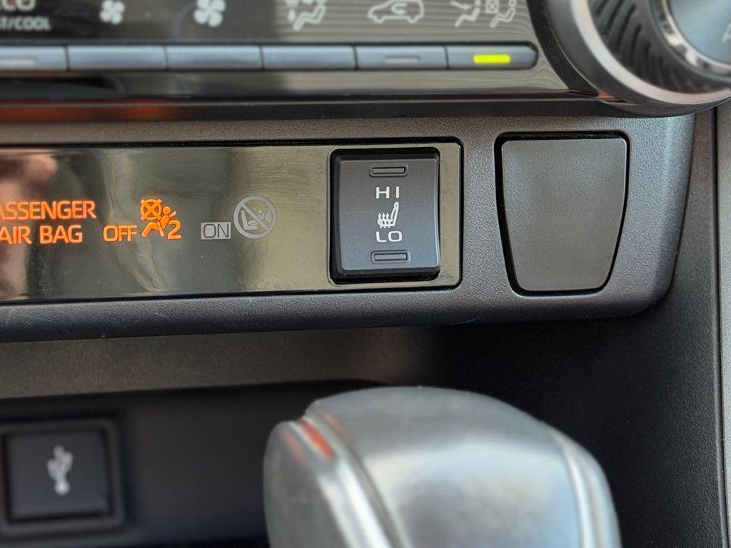 used 2020 Toyota RAV4 Hybrid car, priced at $29,346