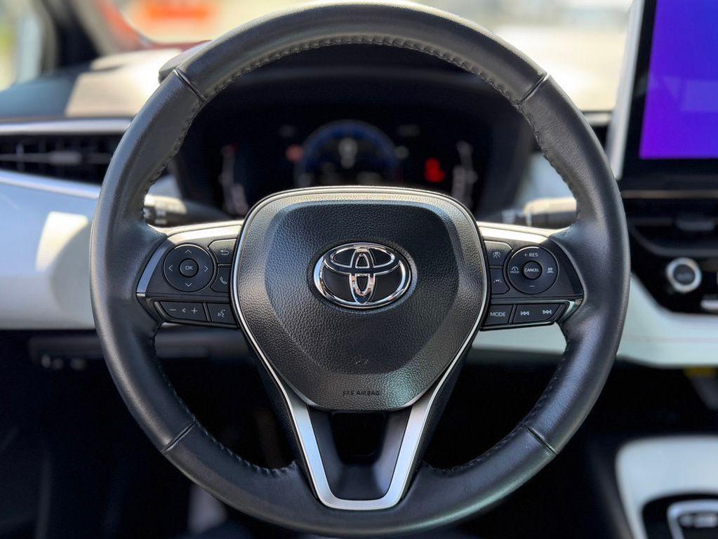 used 2025 Toyota Corolla car, priced at $27,689