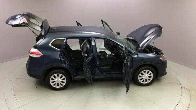 used 2016 Nissan Rogue car, priced at $10,995