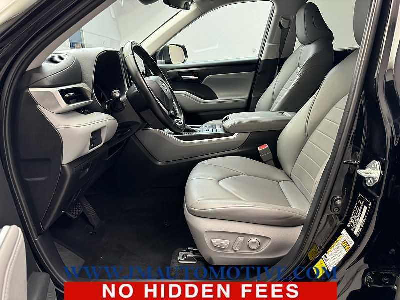used 2021 Toyota Highlander car, priced at $35,995