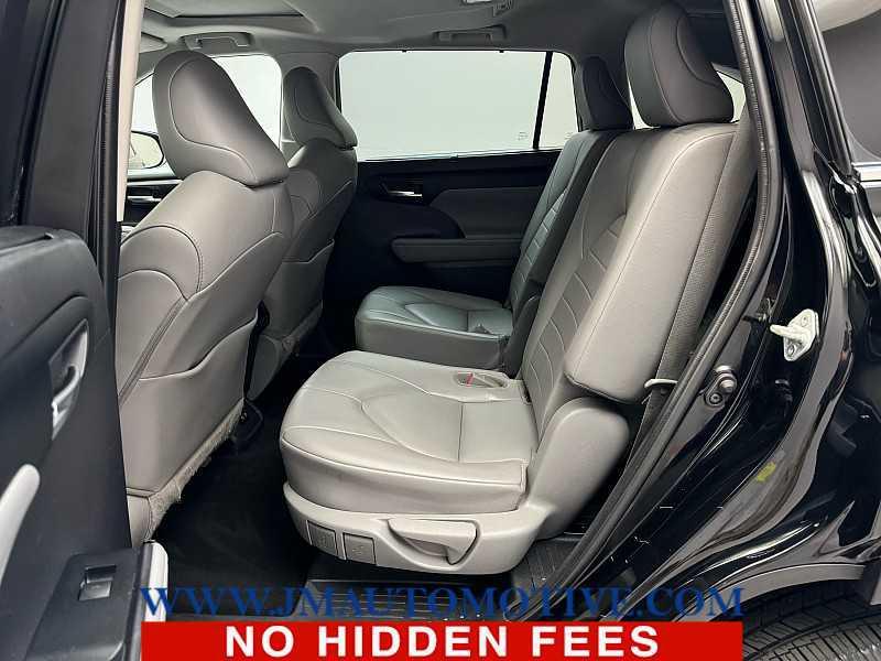 used 2021 Toyota Highlander car, priced at $35,995