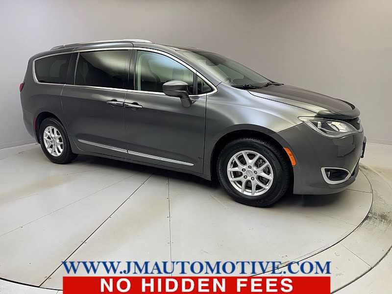 used 2020 Chrysler Pacifica car, priced at $20,995