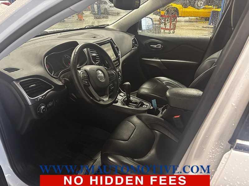 used 2019 Jeep Cherokee car, priced at $16,995