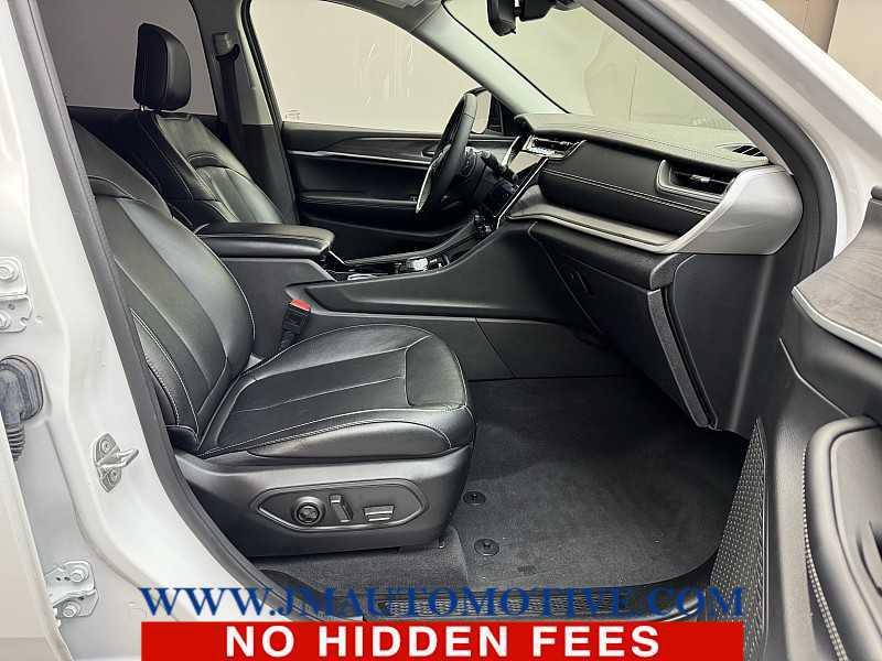 used 2023 Jeep Grand Cherokee car, priced at $32,995