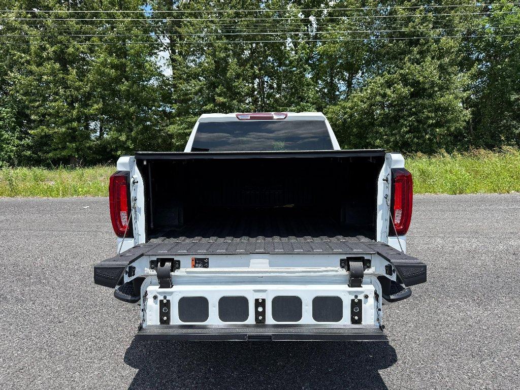 used 2023 GMC Sierra 1500 car, priced at $45,284