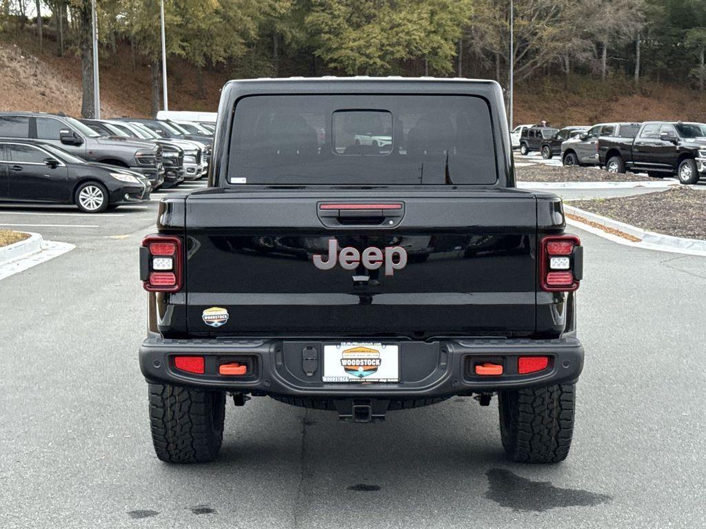 new 2026 Jeep Gladiator car, priced at $58,093