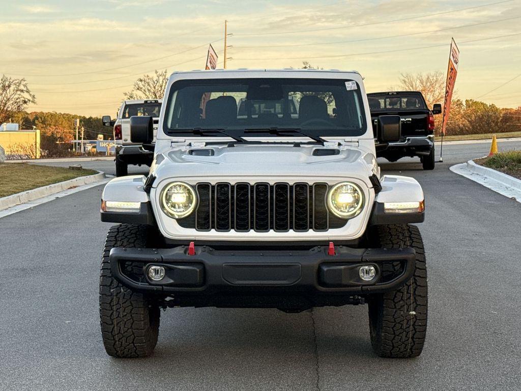 new 2026 Jeep Gladiator car, priced at $58,847