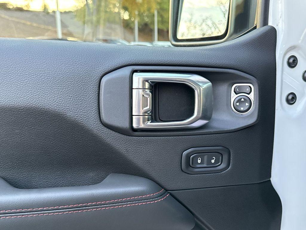 new 2026 Jeep Gladiator car, priced at $58,847