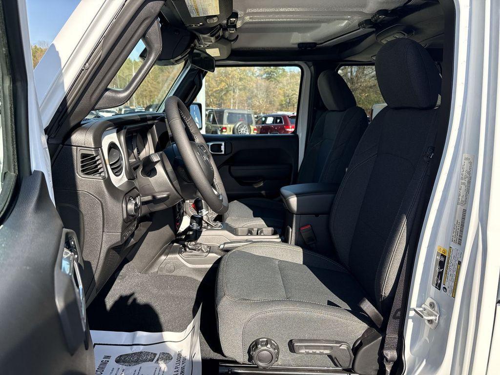 new 2026 Jeep Wrangler car, priced at $49,946