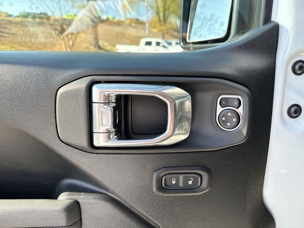 new 2026 Jeep Wrangler car, priced at $49,946