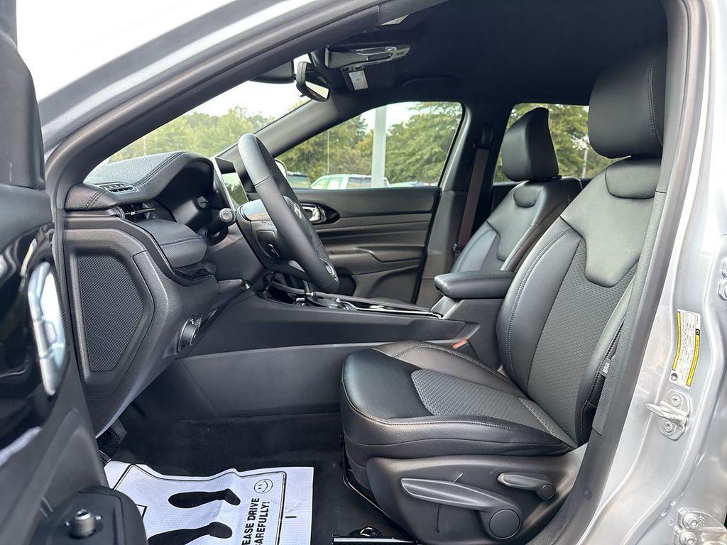 new 2026 Jeep Compass car, priced at $27,935