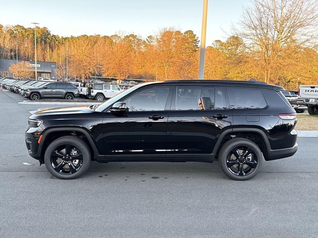 new 2025 Jeep Grand Cherokee L car, priced at $46,133