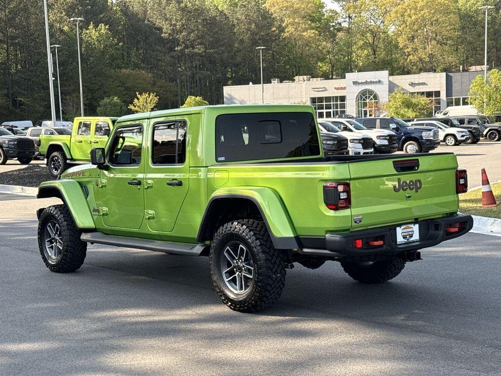 new 2025 Jeep Gladiator car, priced at $54,139