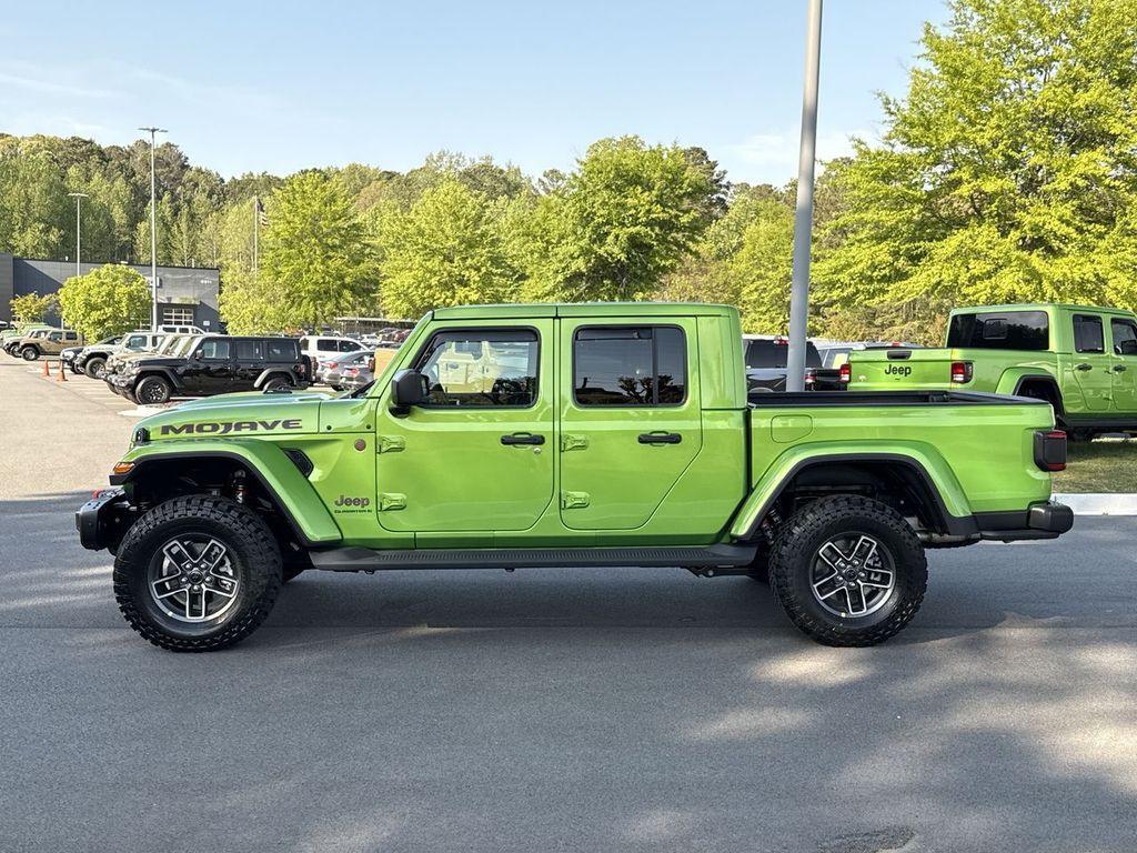 new 2025 Jeep Gladiator car, priced at $54,139