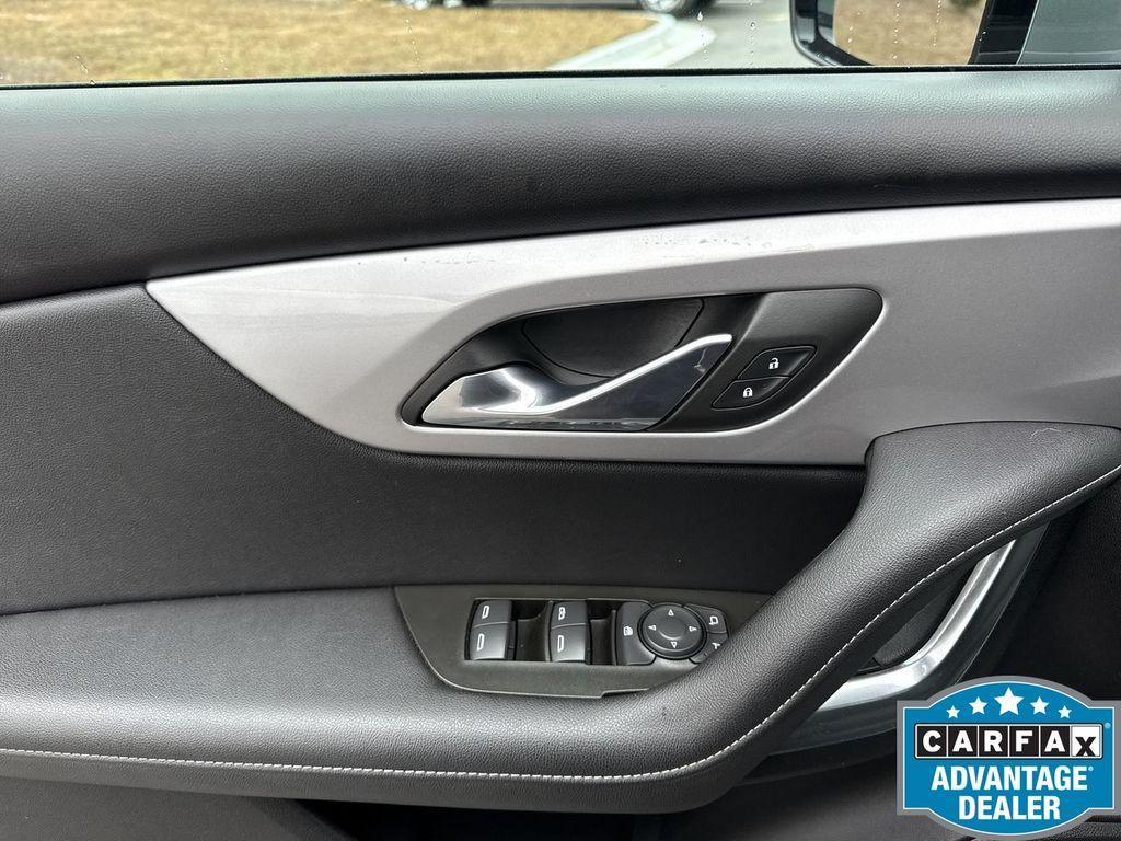 used 2025 Chevrolet Blazer car, priced at $31,000