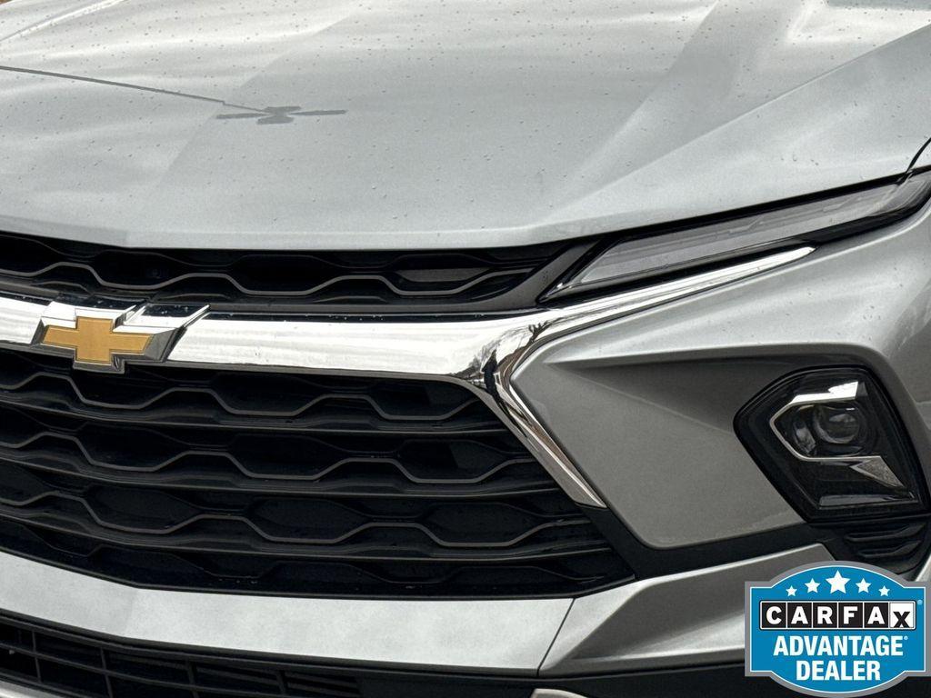 used 2025 Chevrolet Blazer car, priced at $31,000