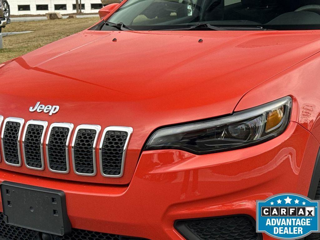 used 2021 Jeep Cherokee car, priced at $17,346