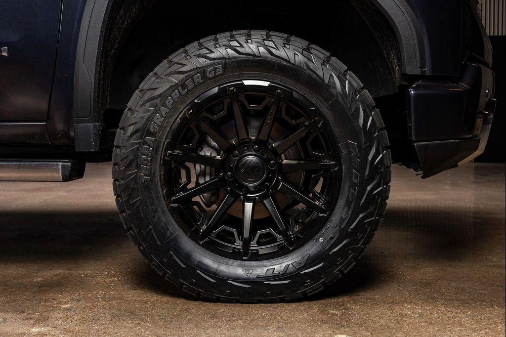 used 2024 GMC Sierra 1500 car, priced at $65,790