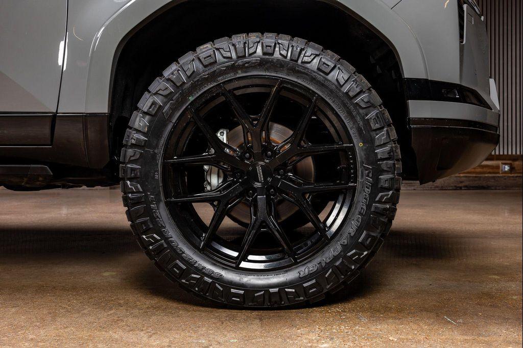 used 2025 Lexus GX 550 car, priced at $99,990