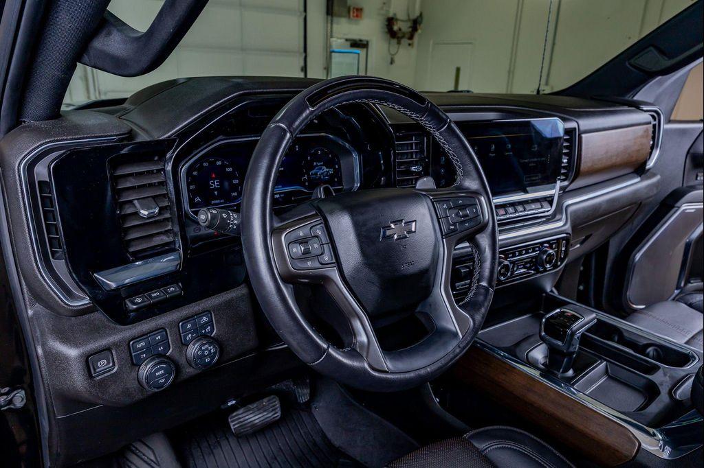 used 2024 Chevrolet Silverado 1500 car, priced at $72,086