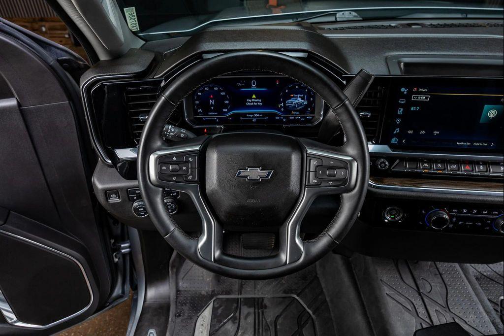 used 2023 Chevrolet Silverado 1500 car, priced at $48,990