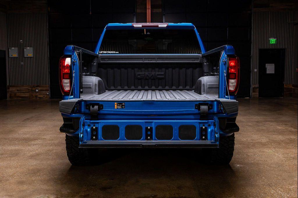 used 2022 GMC Sierra 1500 car, priced at $47,990