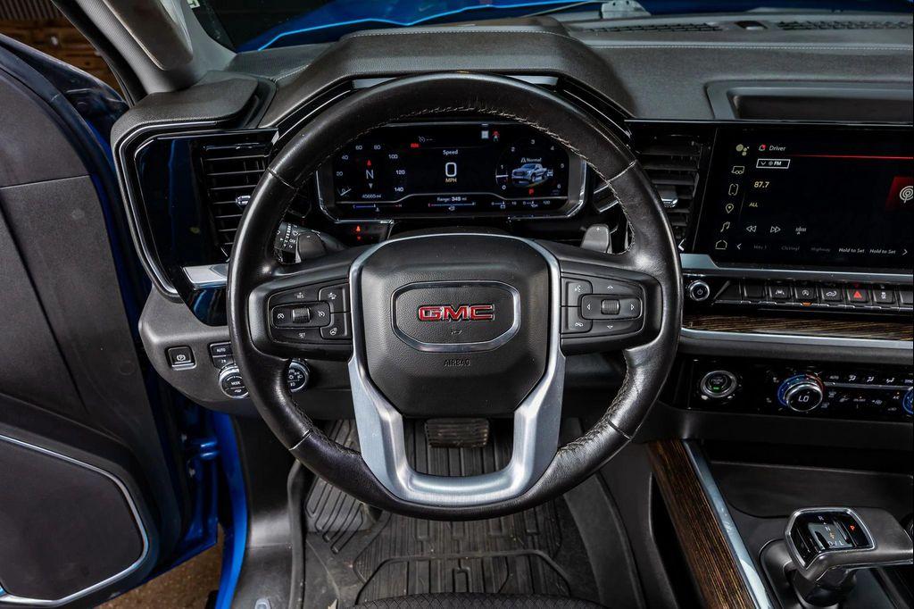 used 2022 GMC Sierra 1500 car, priced at $47,990