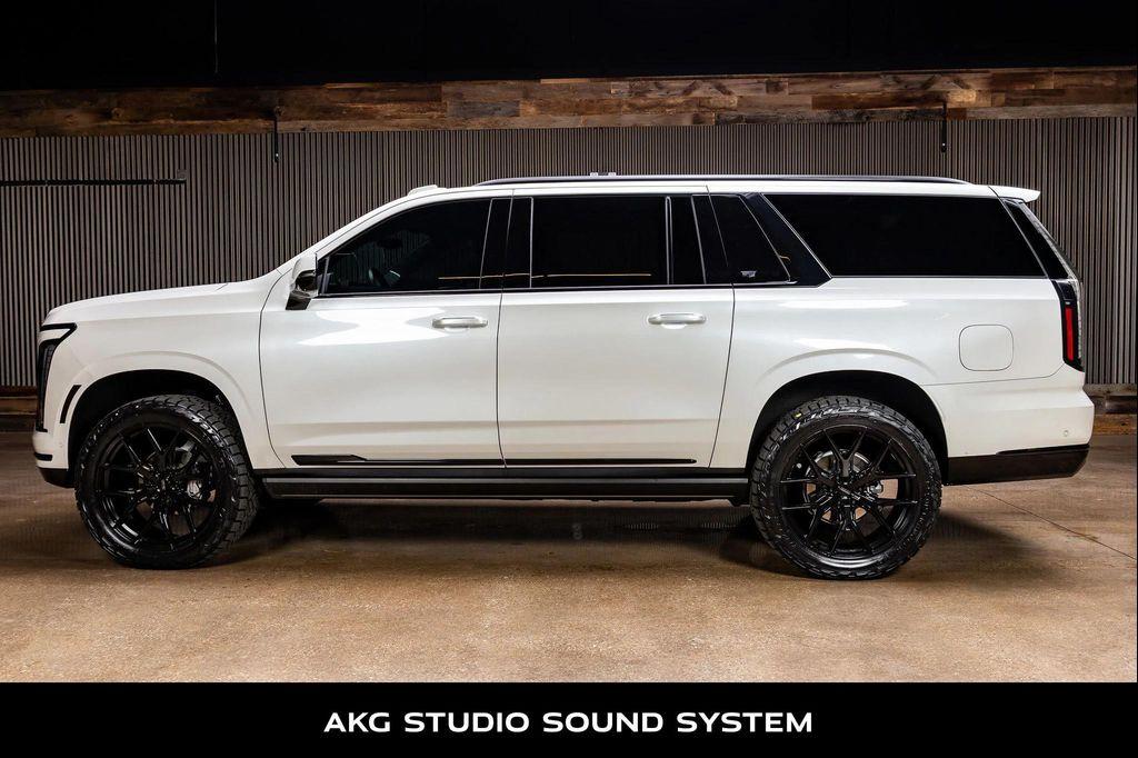 used 2025 Cadillac Escalade ESV car, priced at $123,490