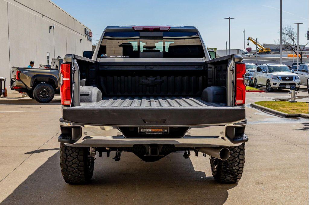 used 2025 Chevrolet Silverado 2500 car, priced at $75,990