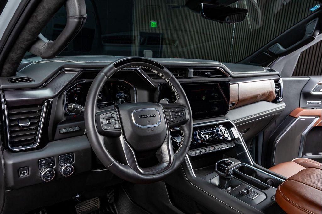 used 2025 GMC Sierra 1500 car, priced at $77,890