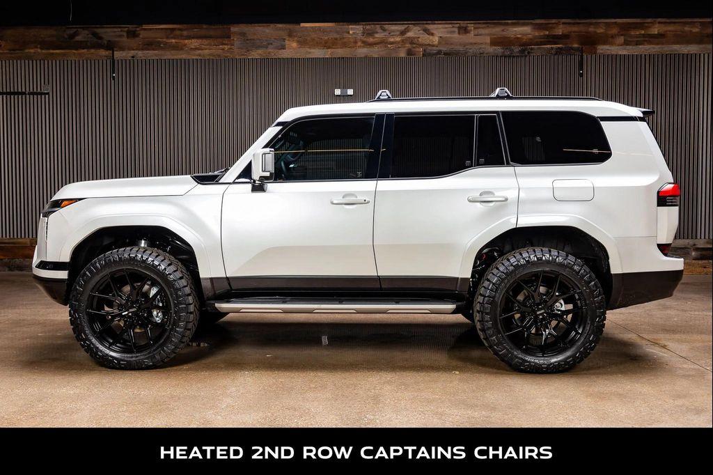 used 2025 Lexus GX 550 car, priced at $94,780