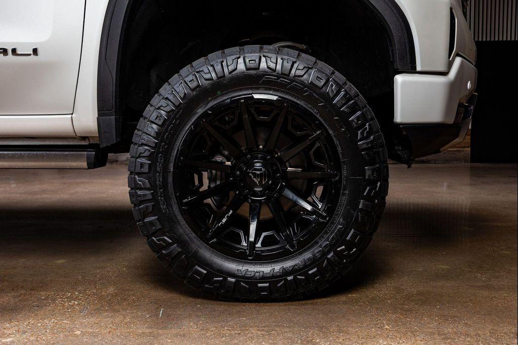 used 2024 GMC Sierra 1500 car, priced at $60,990