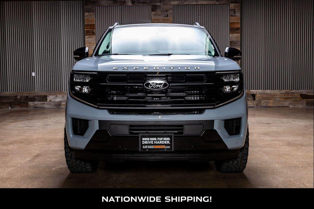 used 2025 Ford Expedition car, priced at $94,490